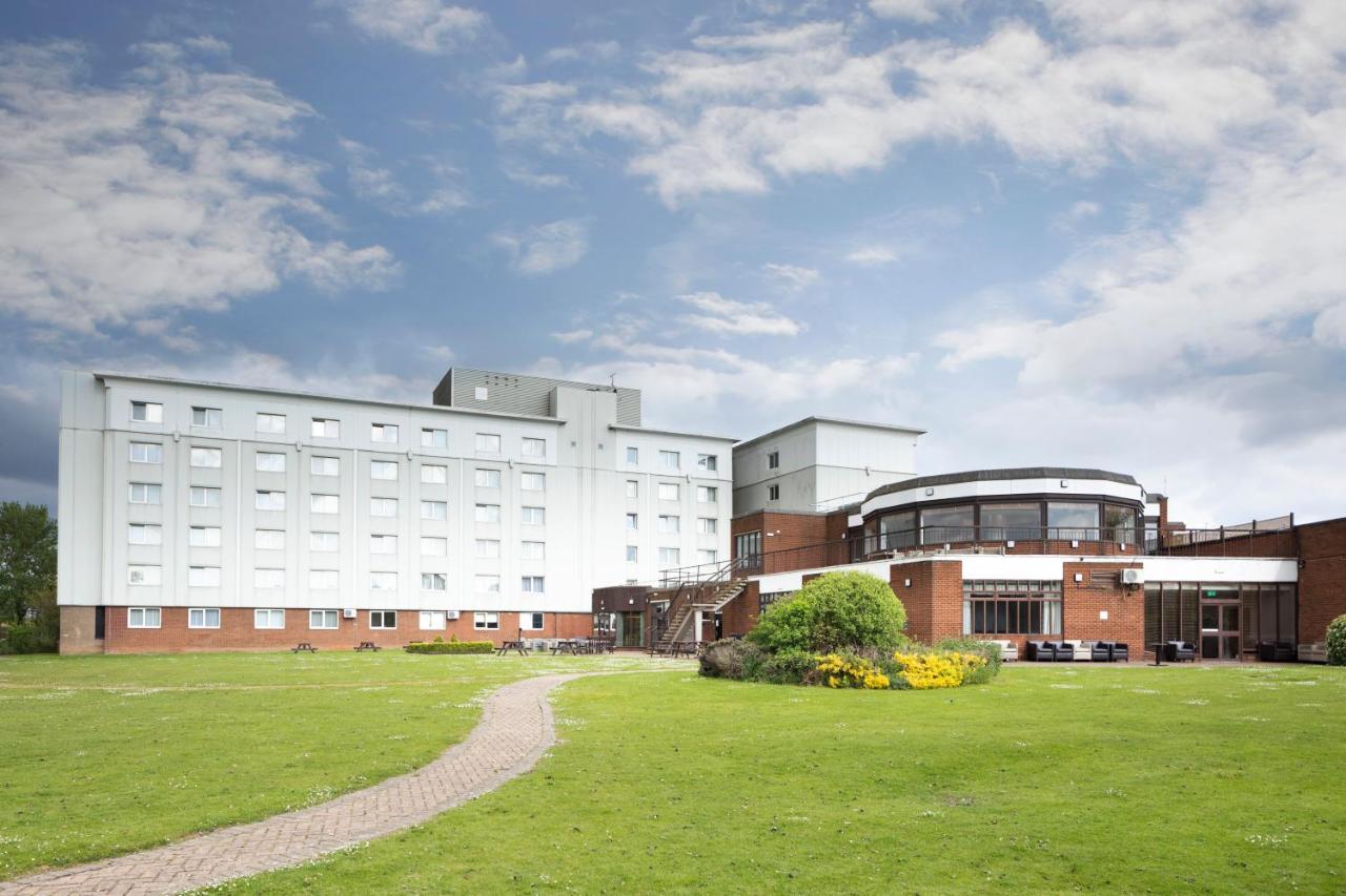 Holiday Inn Basildon By Ihg Экстерьер фото